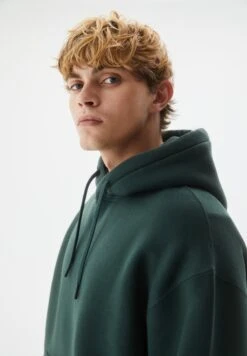 PULL & BEAR Basic ColouredFelpa Con CappuccioDark Green Uomo Maglieria E Felpe PUC21009J-M11 -PULL - BEAR Negozio f96cc0409e1b4dc8b6701f000d4a5e52