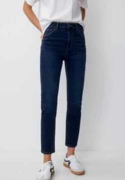 PULL & BEAR Basic Mom Comfort - Jeans A Sigaretta - Light Blue