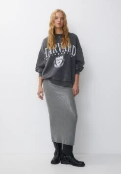 PULL & BEAR Long ShinyGonna LungaLight Green Donna Gonne PUC21B0KV-M11 -PULL - BEAR Negozio ff5a16f64d2642468d7f17235236f734