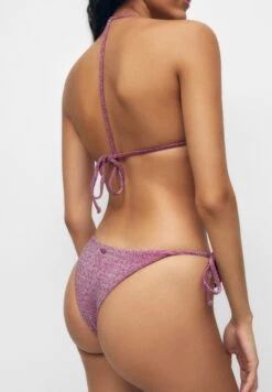 PULL & BEAR ShinyBikini Pezzo SopraLilac Donna Moda Mare PUC81J03E-I11 -PULL - BEAR Negozio ff8e313ef1f6410b8098dc70660f9951